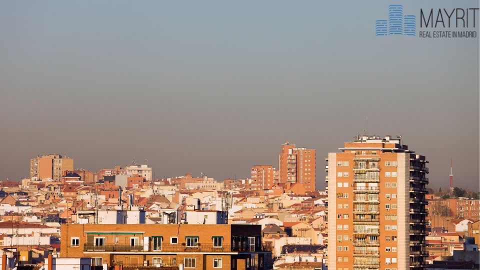 Madrid lidera la construcción de viviendas en España, con el 49% de las nuevas edificaciones.